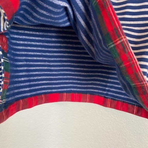 Vineyard Vines Girls Navy Striped Sweatshirt Tunic With Merry Plaid Pocket NEW - Picture 7 of 9